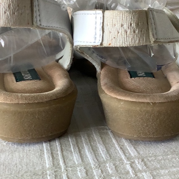 Naturalizer White Leather Adjustable Sandal with Wide Straps for Comfort - Picture 9 of 11